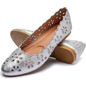 Fracora Womens Size 7 Silver Ballet Flats Floral Eyelets Round Closed Toe Shoes